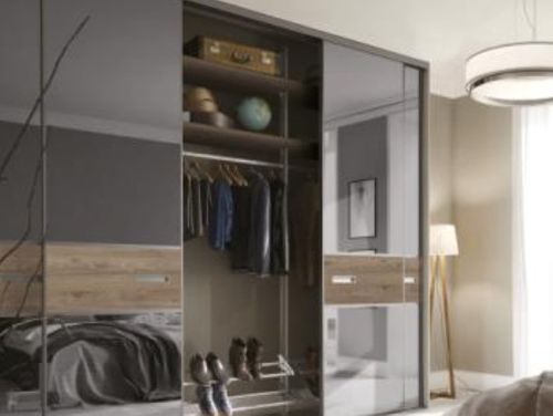Spaceslide sliding wardrobes outlet